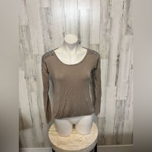 Brown sweater